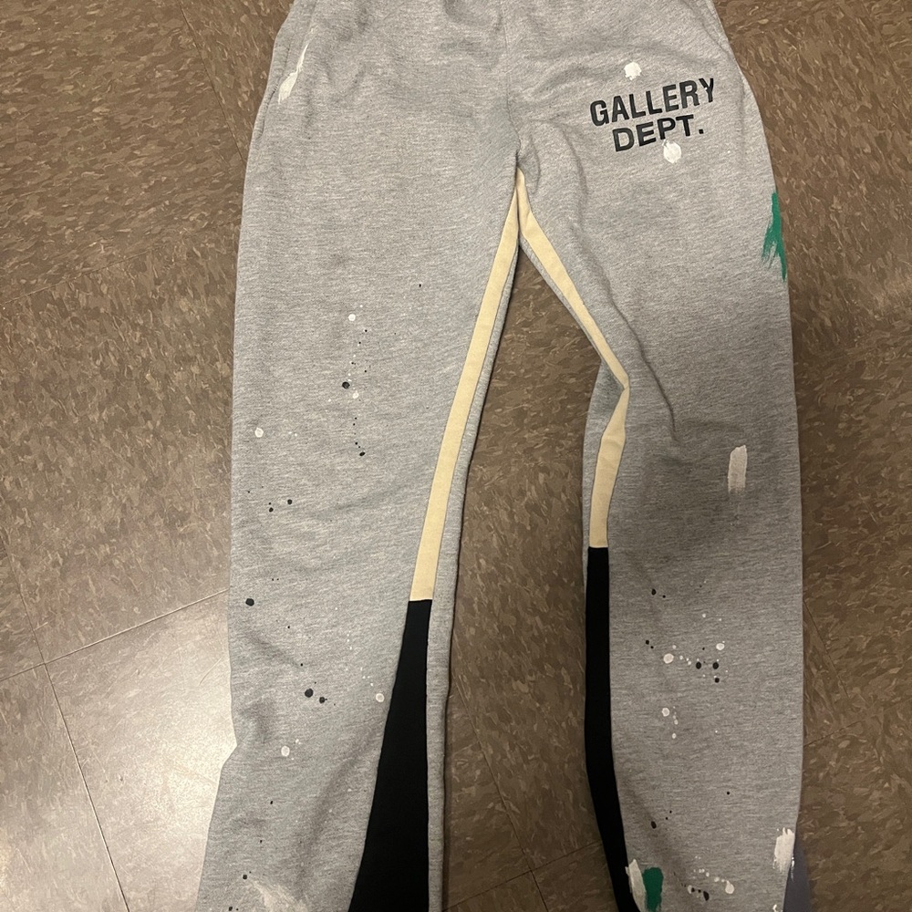 Gallery Dept Gray Sweatpants with Paint Splatter